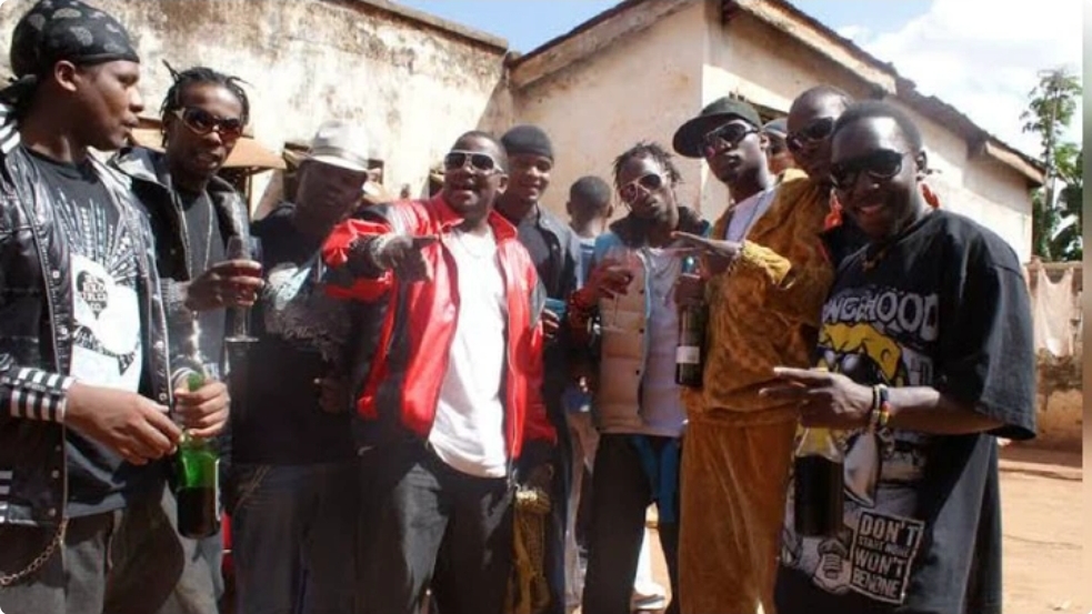 Viboyo reveals how they had to borrow clothes from Radio & Weasel to shoot Mr. DJ All-stars video