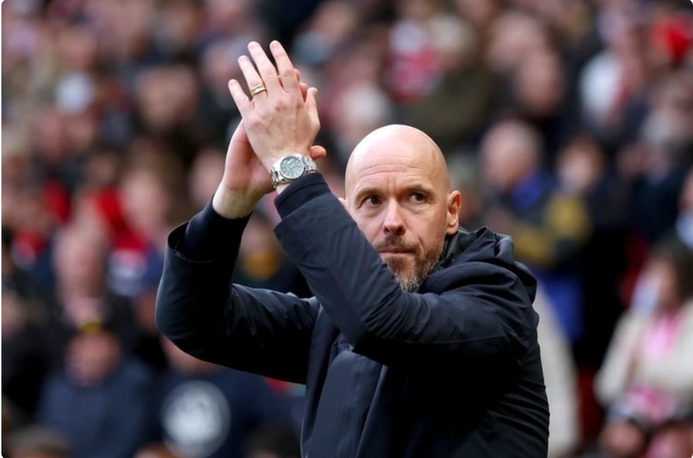 Erik ten Hag Man United sack claim made as Bruno Fernandes issues red card verdict