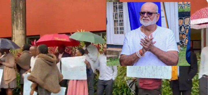 Teachers protest poor pay at Kampala Parents' School owned by Sudhir Ruparelia