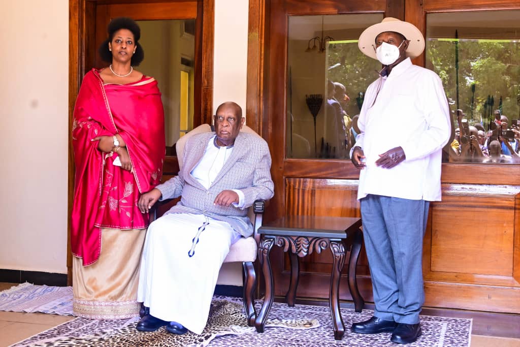 Museveni Congratulates Omukama Iguru on 31st Coronation Anniversary