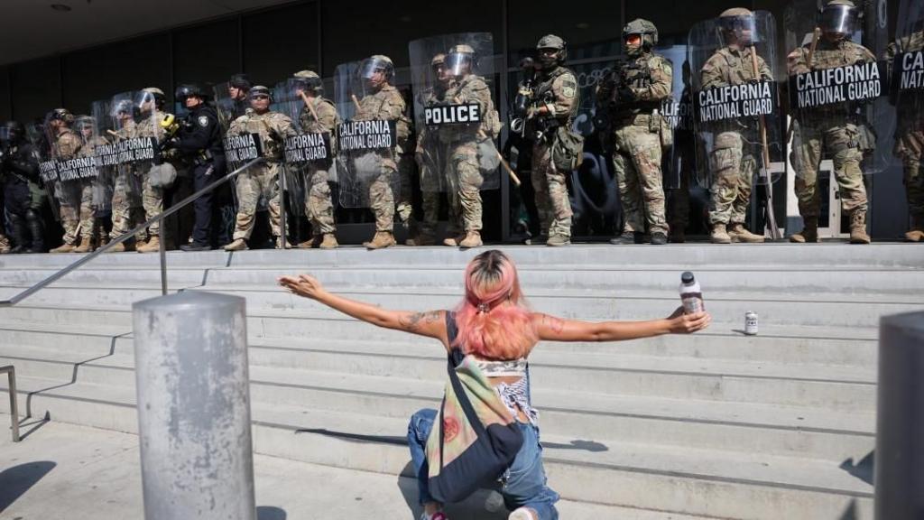Hundreds arrested as calm returns to Los Angeles