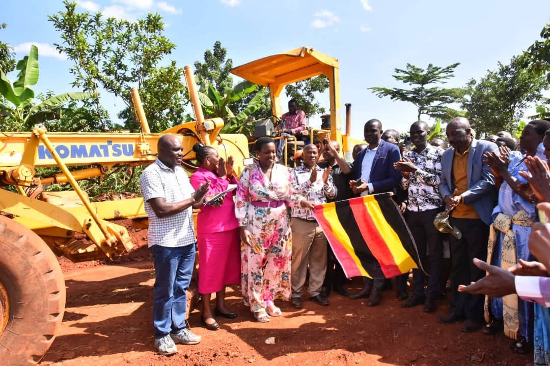 Mutasingwa Launches Road Works in Lugazi, Rallies Women to Embrace GROW Project