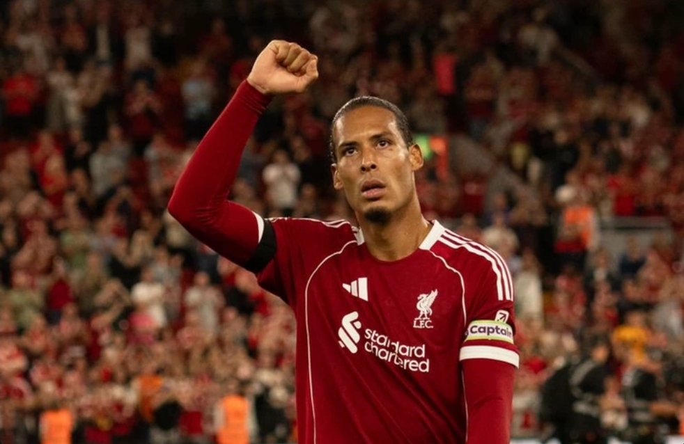 Virgil van Dijk verdict reached after Rio Ferdinand asked - 'Are you crazy?'