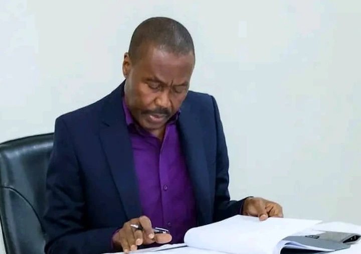 Muntu pledges to revive tea sector, fight corruption.