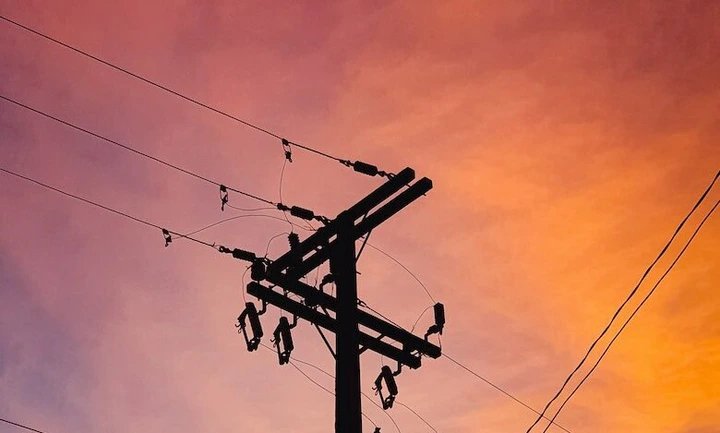 AU picks President Museveni to negotiate peace between Sudan army, rebels.