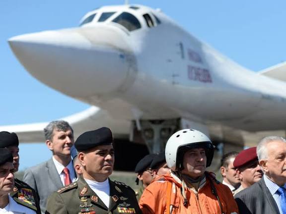 U.S. readies attacks on Venezuelan bases, ports, and airstrips, reports say.