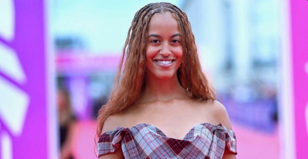 Obama daughter sparks concerns