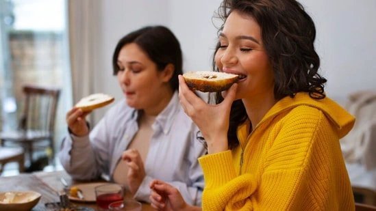 Fitness coach shares 5 signs you are eating too much: ‘You feel extra thirsty after a meal’