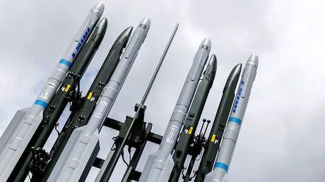 NATO to send up to 800,000 troops against Moscow in case of war – German general