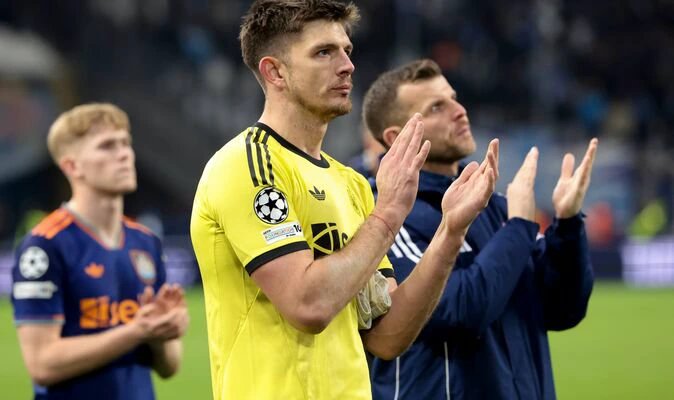 Eddie Howe 'concerned' after Nick Pope blunder in Newcastle Marseille defeat