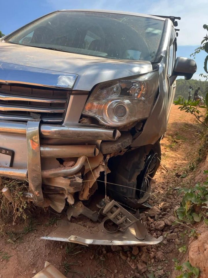 Ykee Benda survives accident while heading for Museveni campaigns
