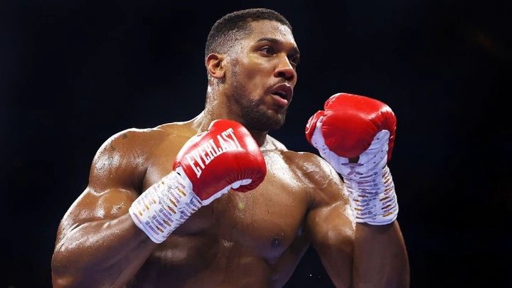 Anthony Joshua responds to Tyson Fury, says boxers have 'licence to kill' ahead of Jake Paul fight