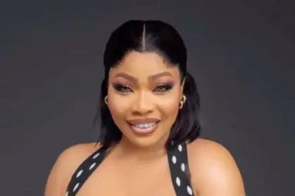 Nigerian actress to sue pastor Chris for refusing to marry her after wedding another woman