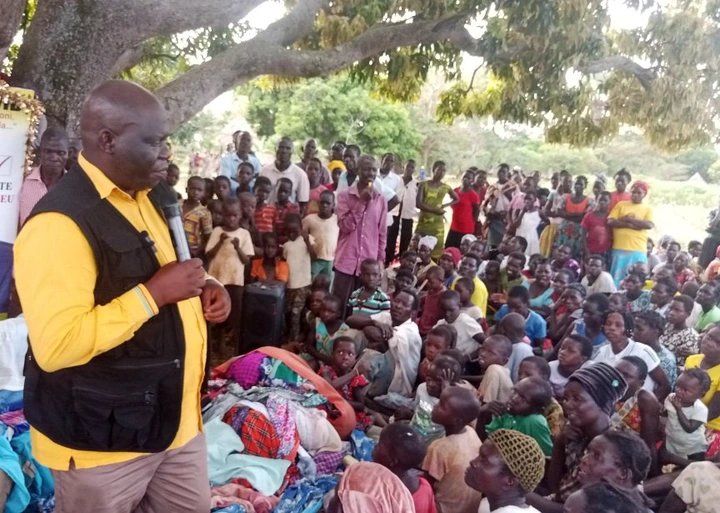 MP Ochwa pledges to lobby power extension to Aleles Bridge TC.