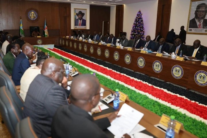 Cabinet announces new system to fast-track civil servant salaries