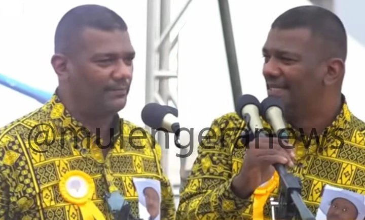 NRM CEC Member Fights for Microphone At Museveni’s Tuesday Kawempe Rally