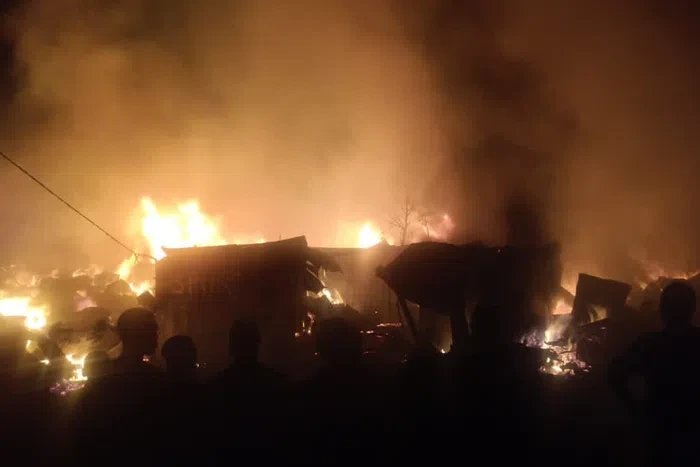 BREAKING News: Fire guts Katwe market