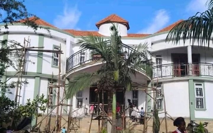 King Saha Reveals Nakawuka Mansion Has Indoor Swimming Pool