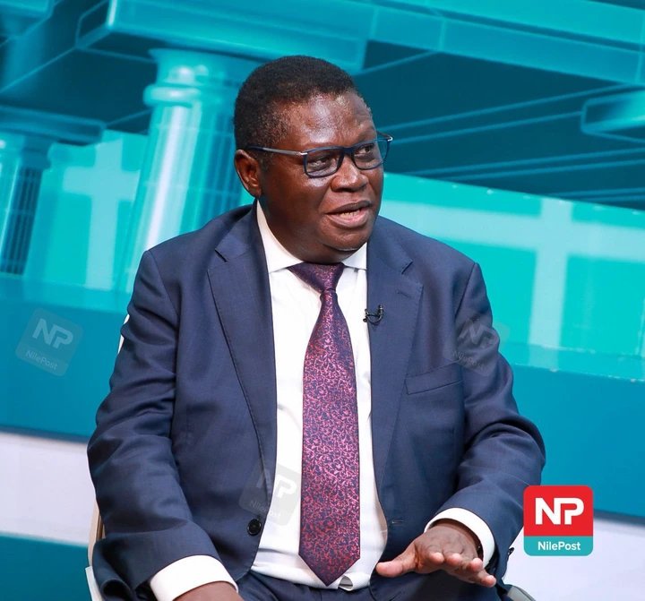 Mao Calls for Reform as 12th Parliament Takes Shape