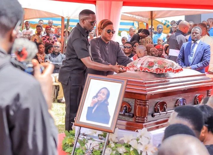 Mufumbiro hails King Saha for taking care of late wife in his absence