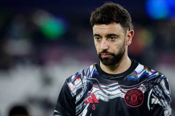 Bruno Fernandes issues apology as Arsenal 'open talks' with Man Utd transfer target