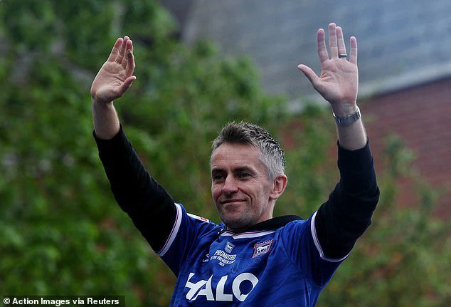 Ipswich stars fear manager may walk away despite promotion