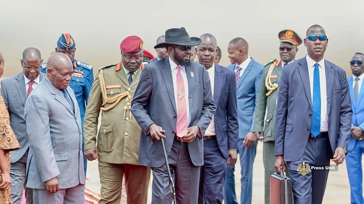 Investigations: Inside Gen.Jim Muhwezi–Henry Tumukunde Rivalry: How Cabinet Season Revives Old Kigezi Power Wars!