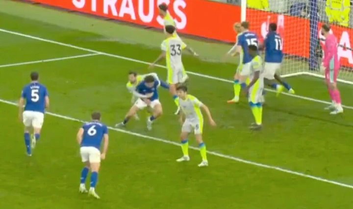 Arsenal told VAR decision was wrong as Premier League confirm big title race mistake