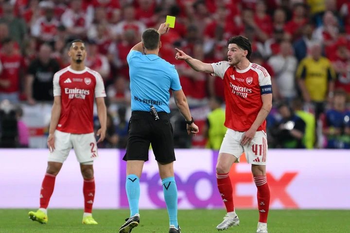 Arsenal get instant response over PSG referee controversy after Declan Rice wades in