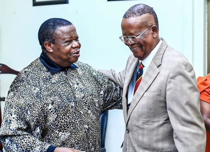 Museveni Ministers’ Jokes! Otafiire Threatens to Deploy Karoza Witchcraft to Force Kamuntu’s Cows to Disappear from His Farm