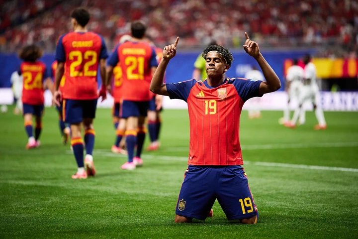 Yamal scores first World Cup goal as Spain thrash Saudi Arabia
