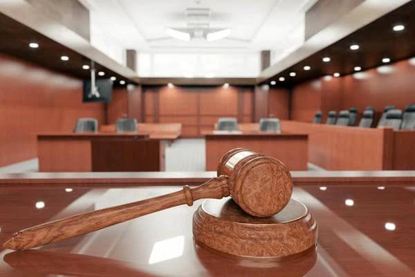 Senior police officers face arrest over alleged defiance of court orders