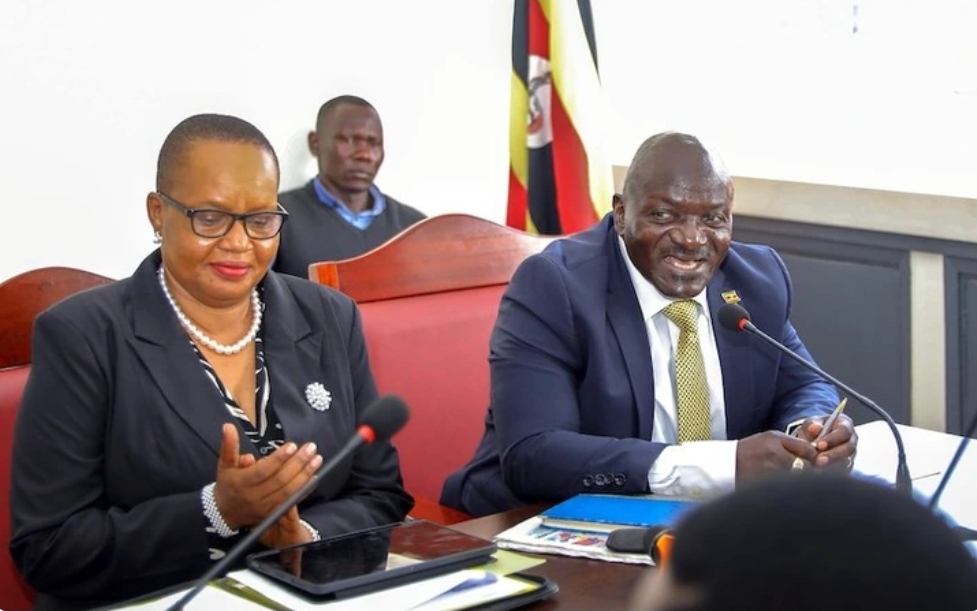 Gov’t announces new public service salaries