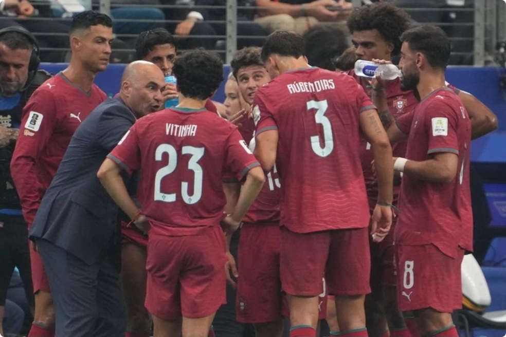 World Cup manager resigns, Donald Trump trolled, FIFA hit back over referee - round-up