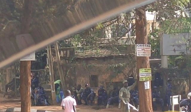 Security Blocks Juma Prayers for Political Prisoners at PFF