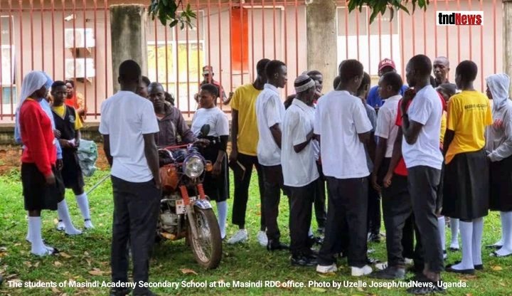 Masindi Academy SS students accuse school boss of ‘UNEB registration scam’