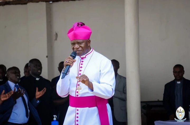North Kigezi Bishop Urges Men to Lead Prayerful Lives Worthy of Emulation
