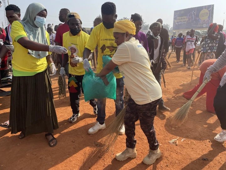 MP Mariam Seif Leads Massive Cleanup Drive in Iganga During National Cleaning Program
