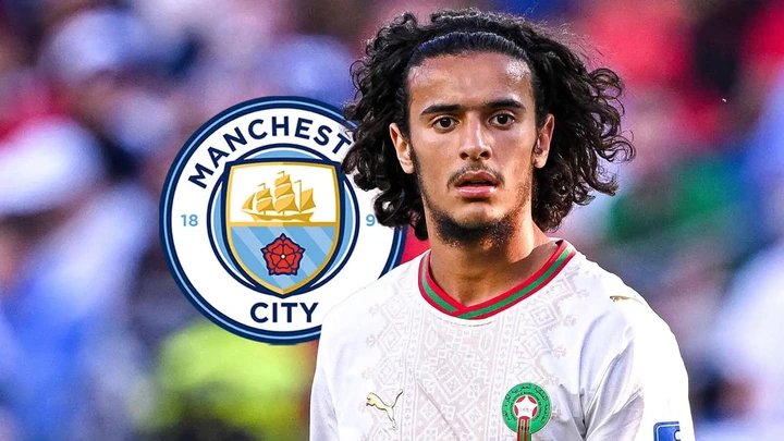 Man City strike long-term agreement with perfect Rodri replacement as Real Madrid talks continue