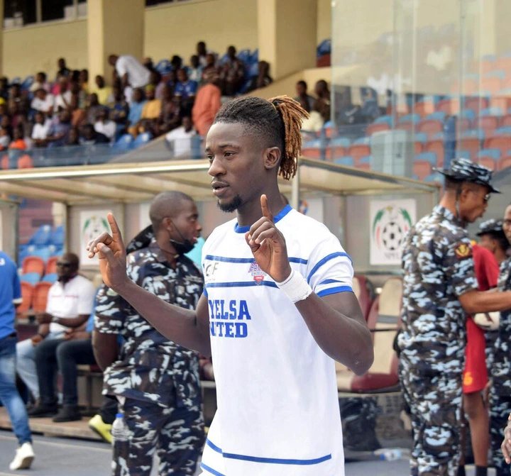 Vipers complete signing of Nigerian defender Tarabina